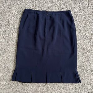 Kasper navy blue pencil skirt with pleats. Size 10